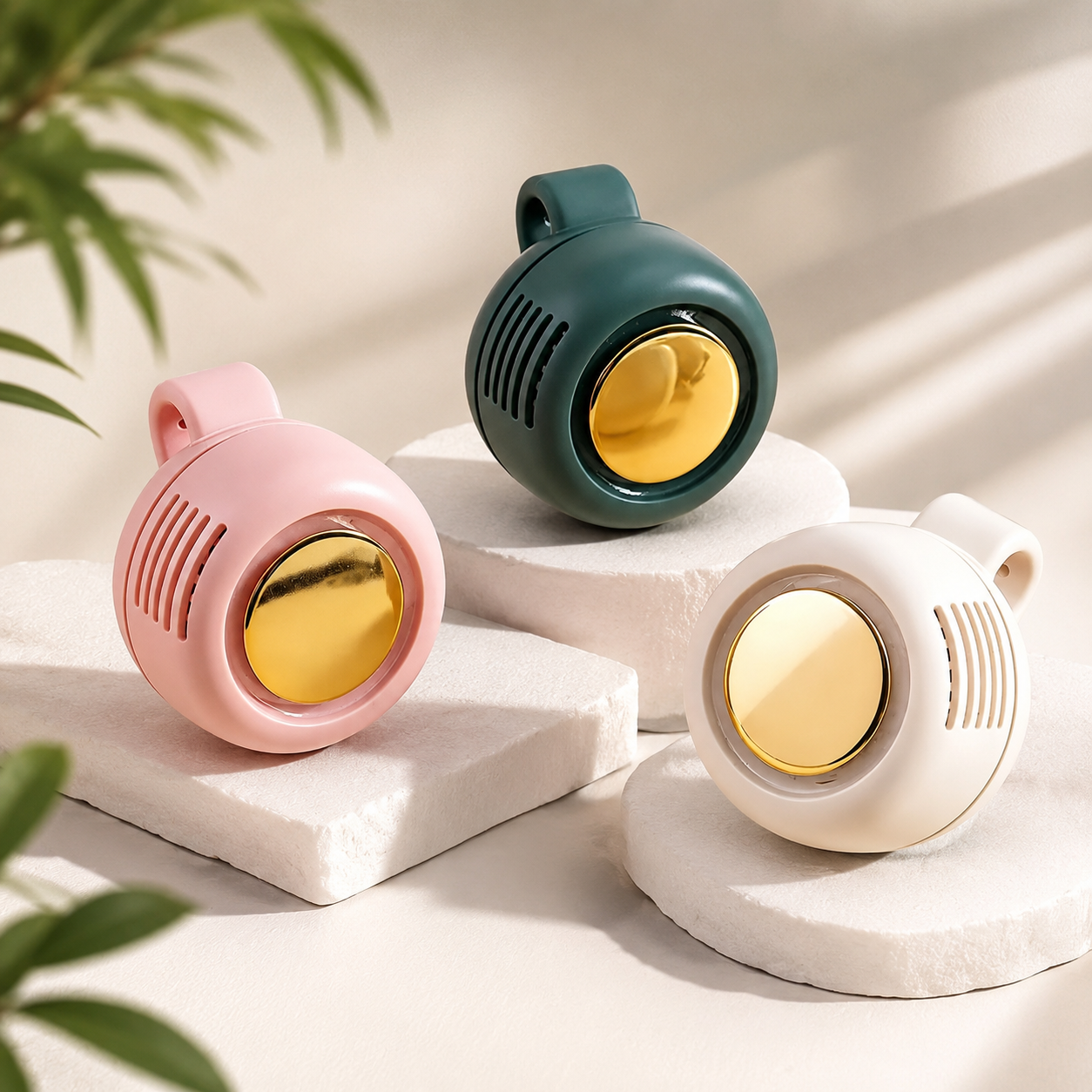 Gravixi AirClip™ – Mini Silent Clip-On Fan